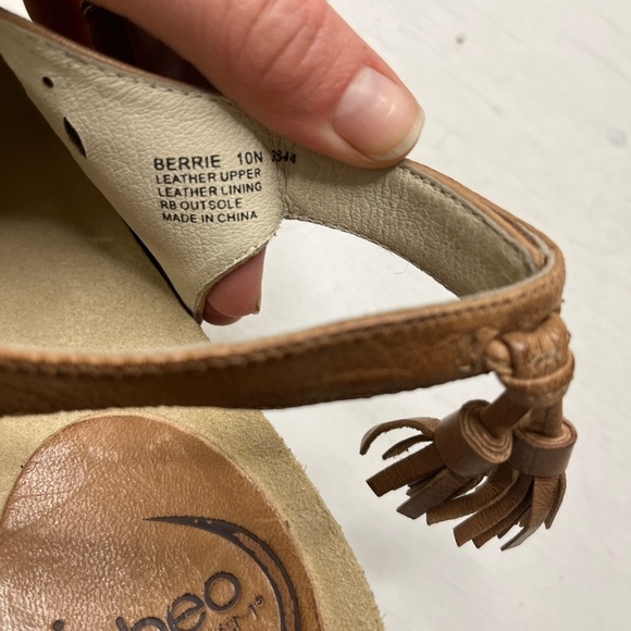 Abeo BIO system BERRIE Stacked Heeled Platform Slingback Sz 10 Neutral - Picture 10 of 10